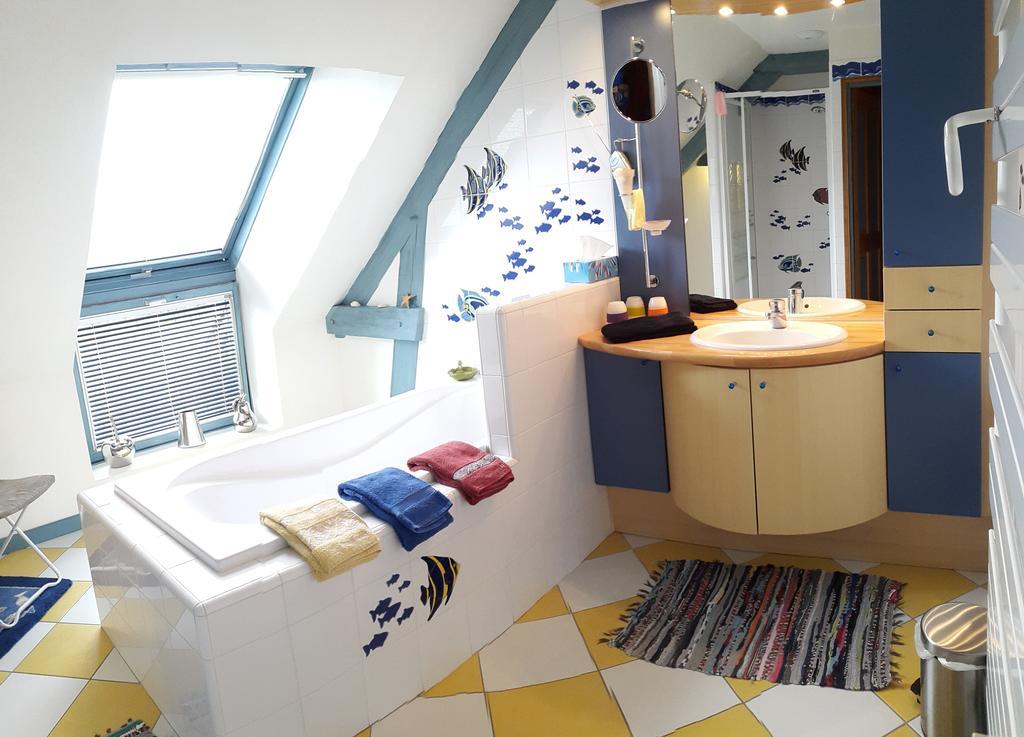 Chambres D'Hotes La Breachere Yvre-l'Eveque Экстерьер фото